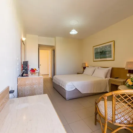 Village 3* Rethymno (Crete)